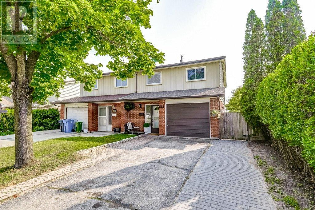 Property at 581 COLLEGE AVENUE W image 2
