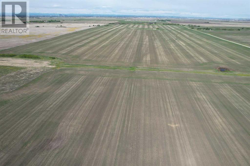On Twp Rd 252, Rural Rocky View County, Alberta  T2P 2G7 - Photo 16 - A2135679