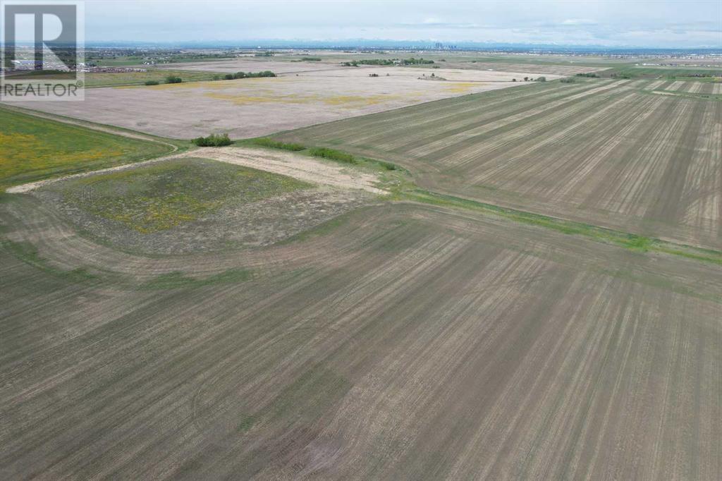On Twp Rd 252, Rural Rocky View County, Alberta  T2P 2G7 - Photo 17 - A2135679