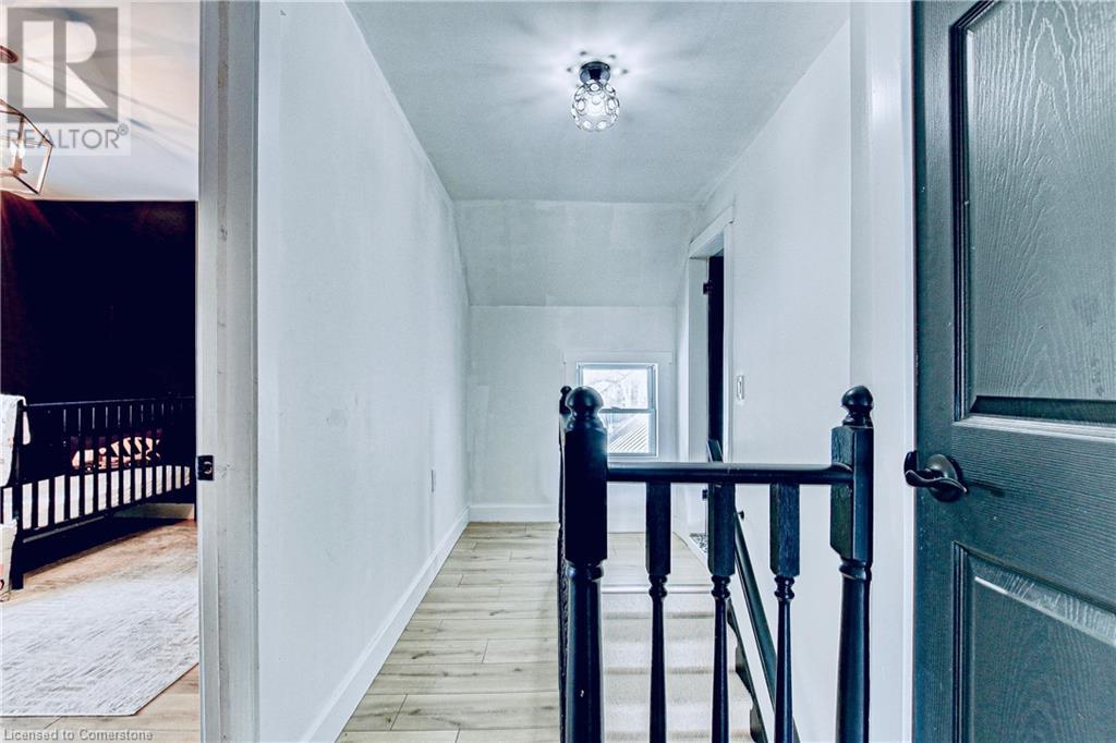 10 Pearl Street, Tillsonburg, Ontario  N4G 1L3 - Photo 12 - 40750075