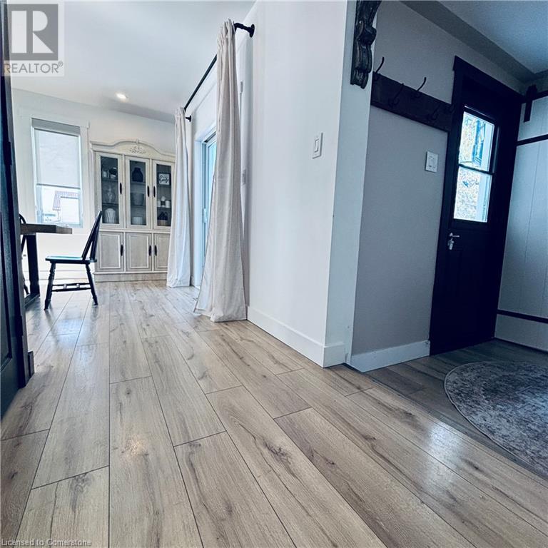 10 Pearl Street, Tillsonburg, Ontario  N4G 1L3 - Photo 4 - 40750075