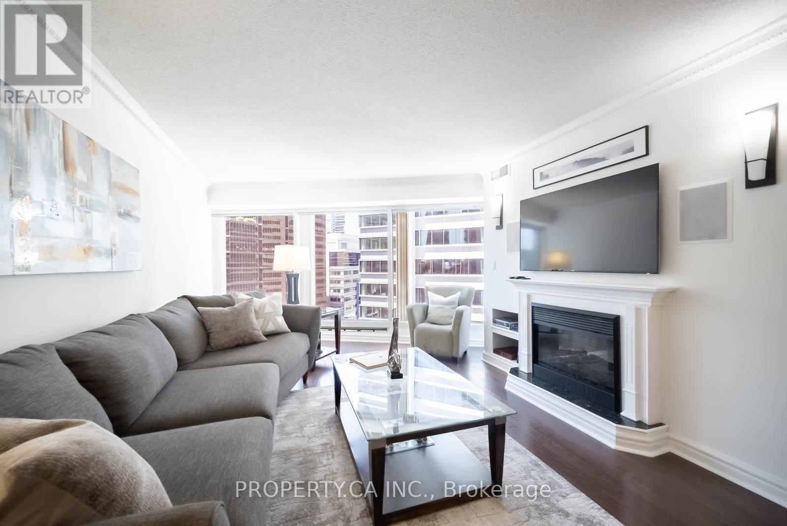 1407 - 33 University Avenue, Toronto, Ontario  M5J 2S7 - Photo 12 - C12287895