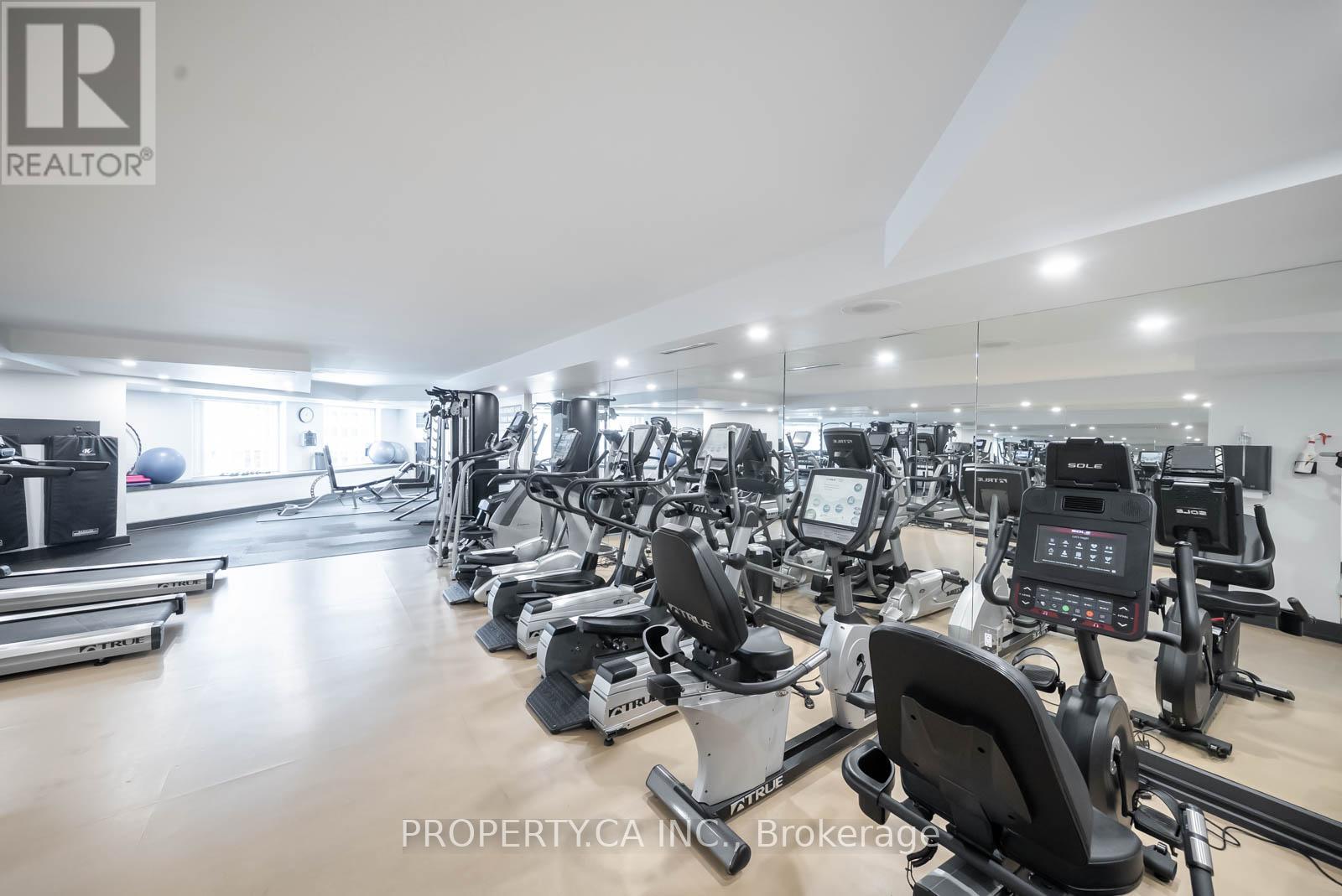 1407 - 33 University Avenue, Toronto, Ontario  M5J 2S7 - Photo 34 - C12287895