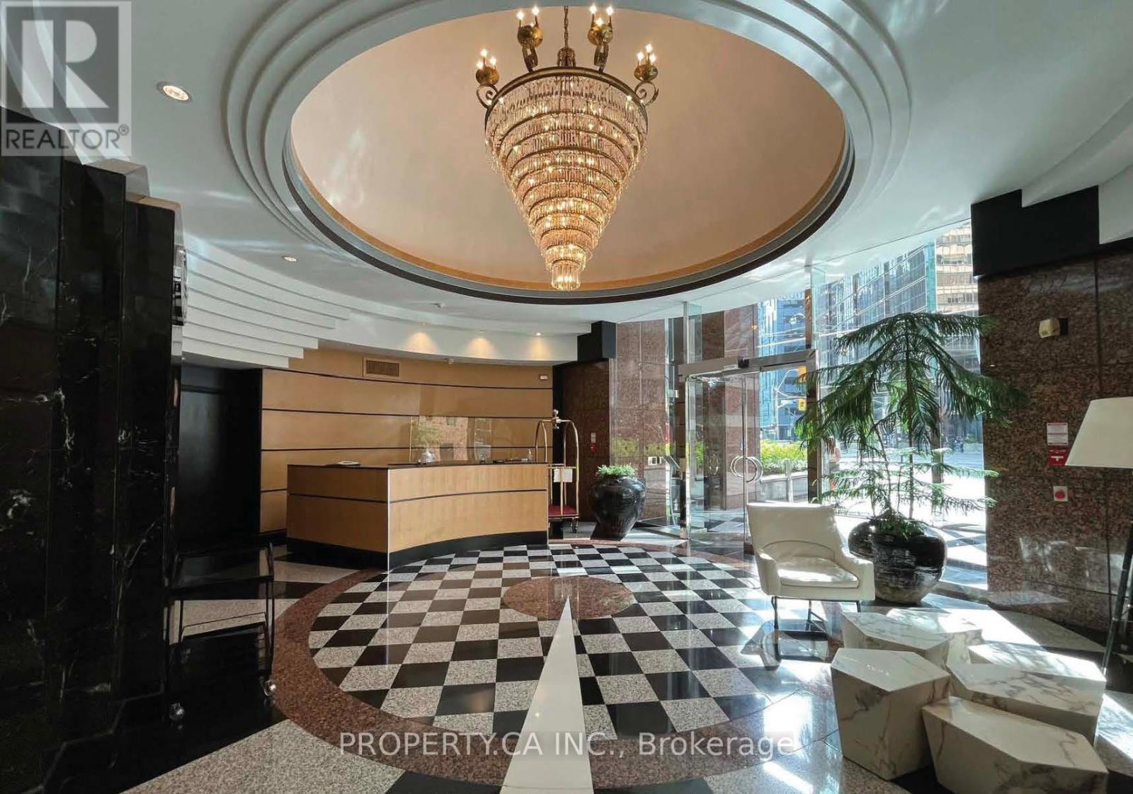 1407 - 33 University Avenue, Toronto, Ontario  M5J 2S7 - Photo 36 - C12287895