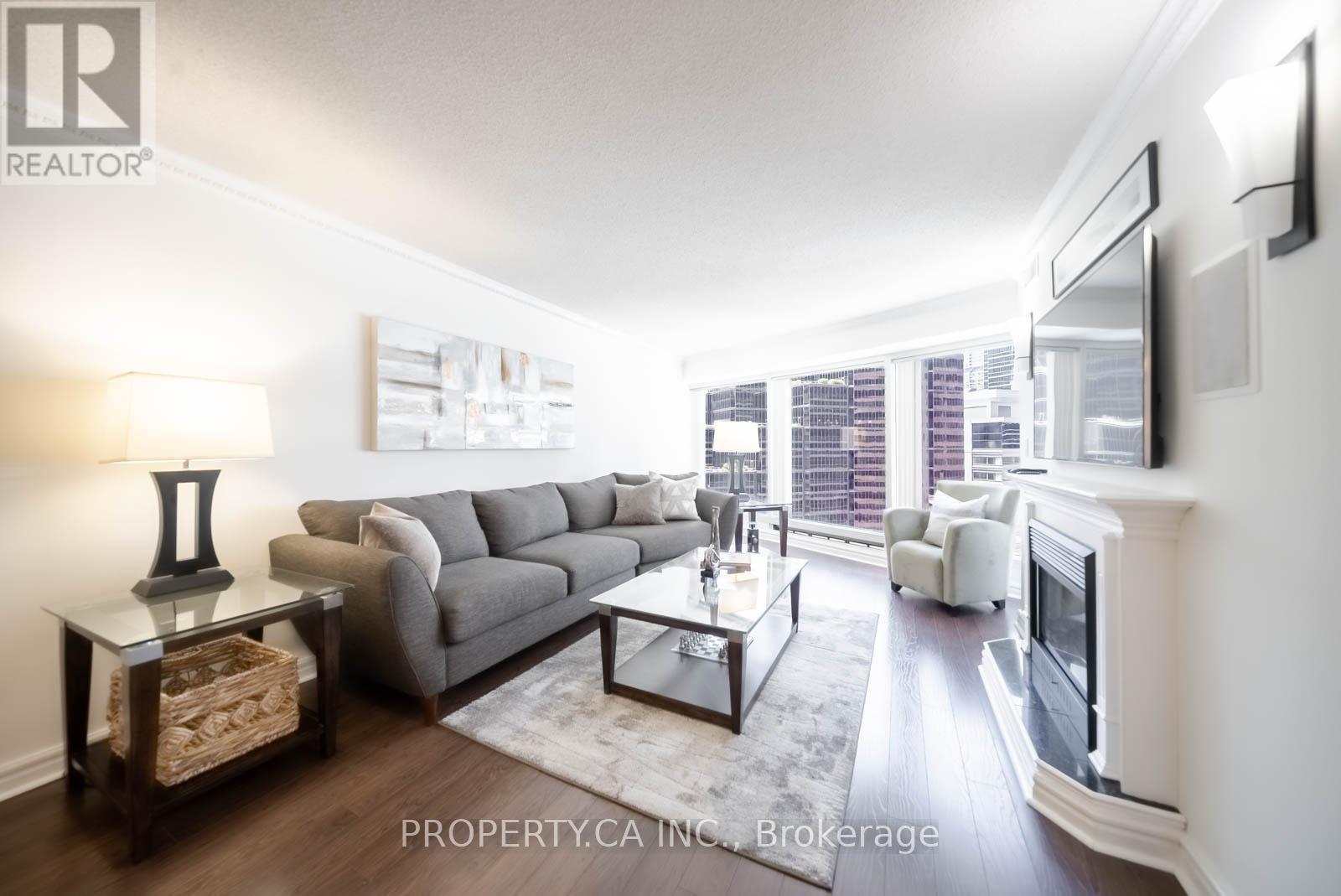 1407 - 33 University Avenue, Toronto, Ontario  M5J 2S7 - Photo 11 - C12287895