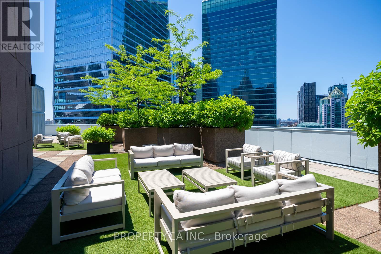 1407 - 33 University Avenue, Toronto, Ontario  M5J 2S7 - Photo 33 - C12287895