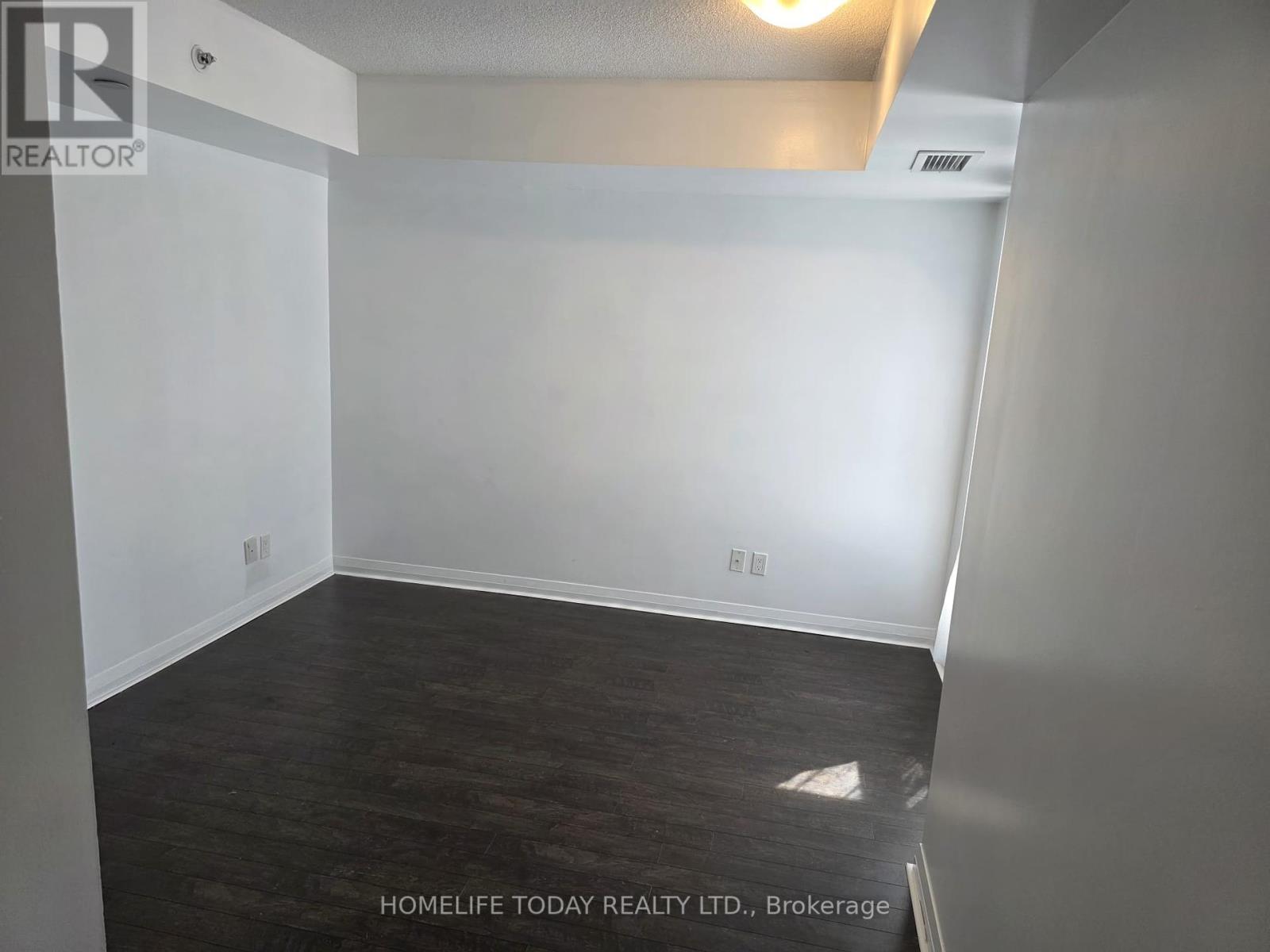 201 - 30 Meadowglen Place, Toronto, Ontario  M1G 0A6 - Photo 8 - E12288356