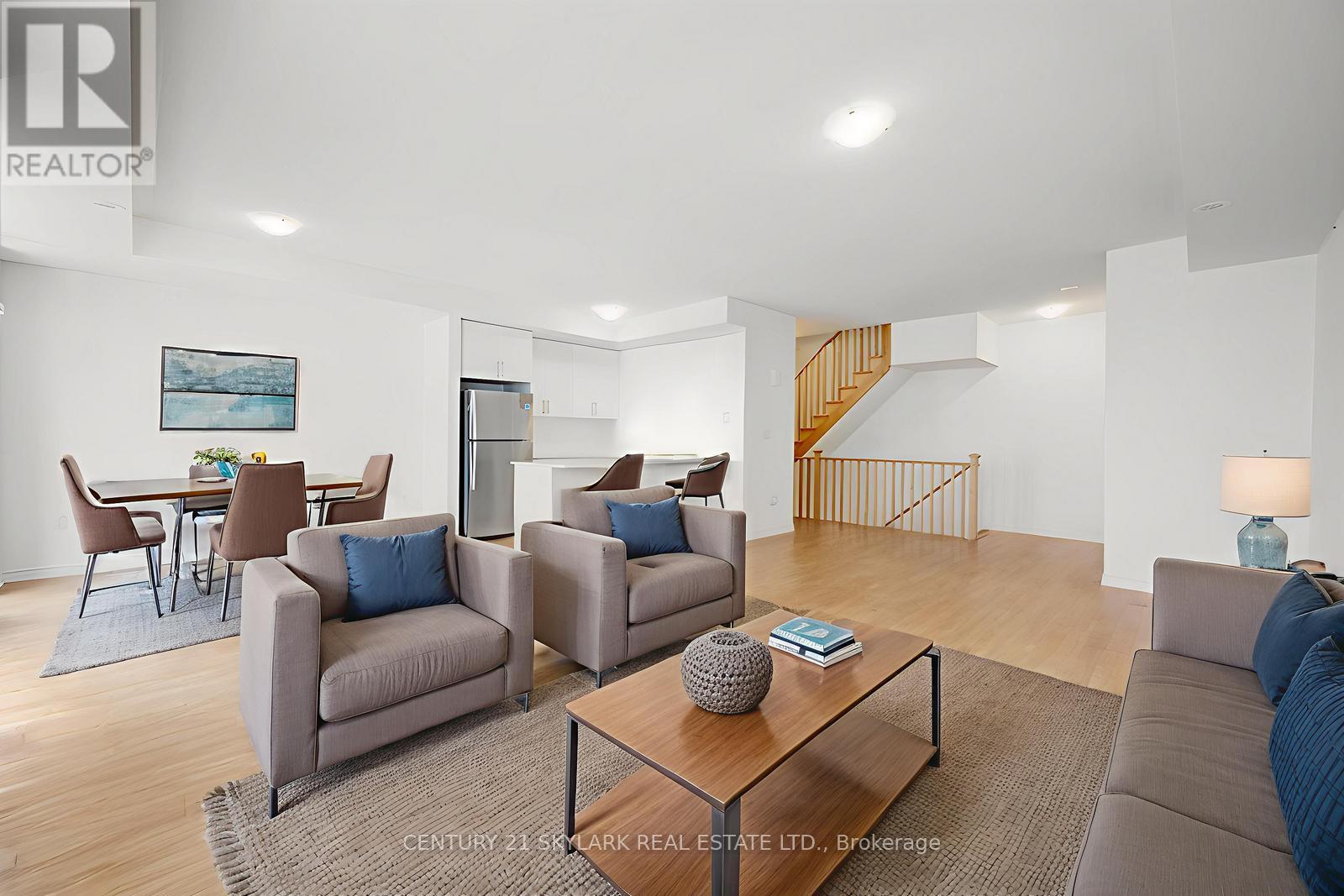 Property at 17 SPRINGDALE AVENUE image 5