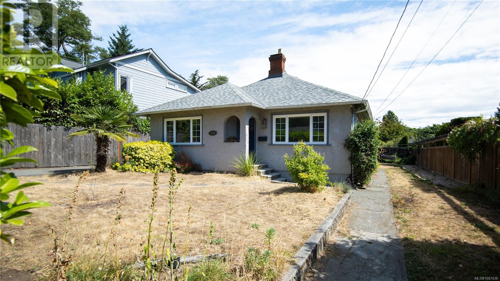 Property at 2550 Sinclair Rd image 1