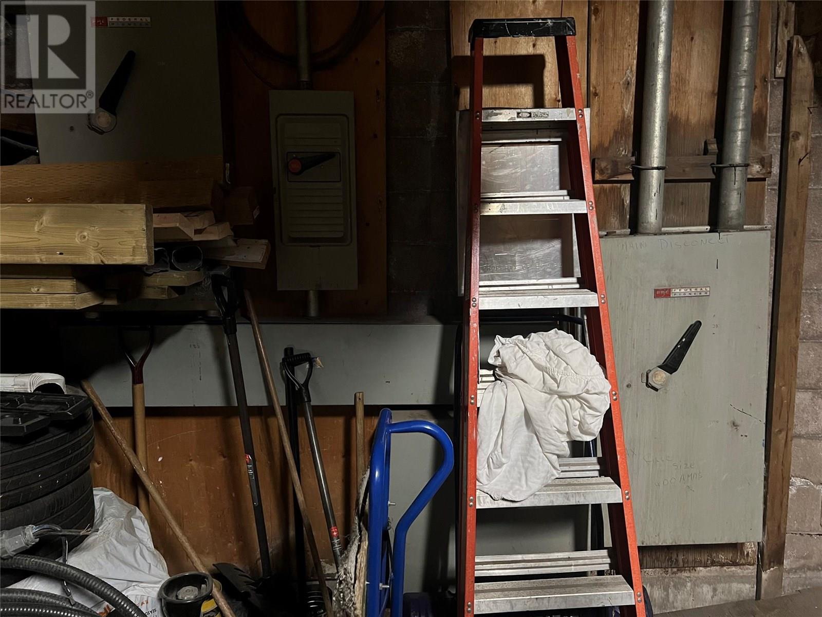 1809 Cranbrook Street N, Cranbrook, British Columbia  V1C 3S9 - Photo 15 - 10356070