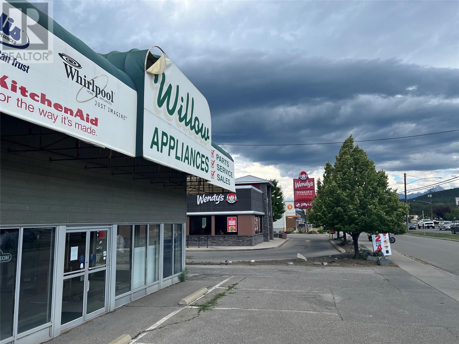 1809 Cranbrook Street N, Cranbrook, British Columbia  V1C 3S9 - Photo 4 - 10356070