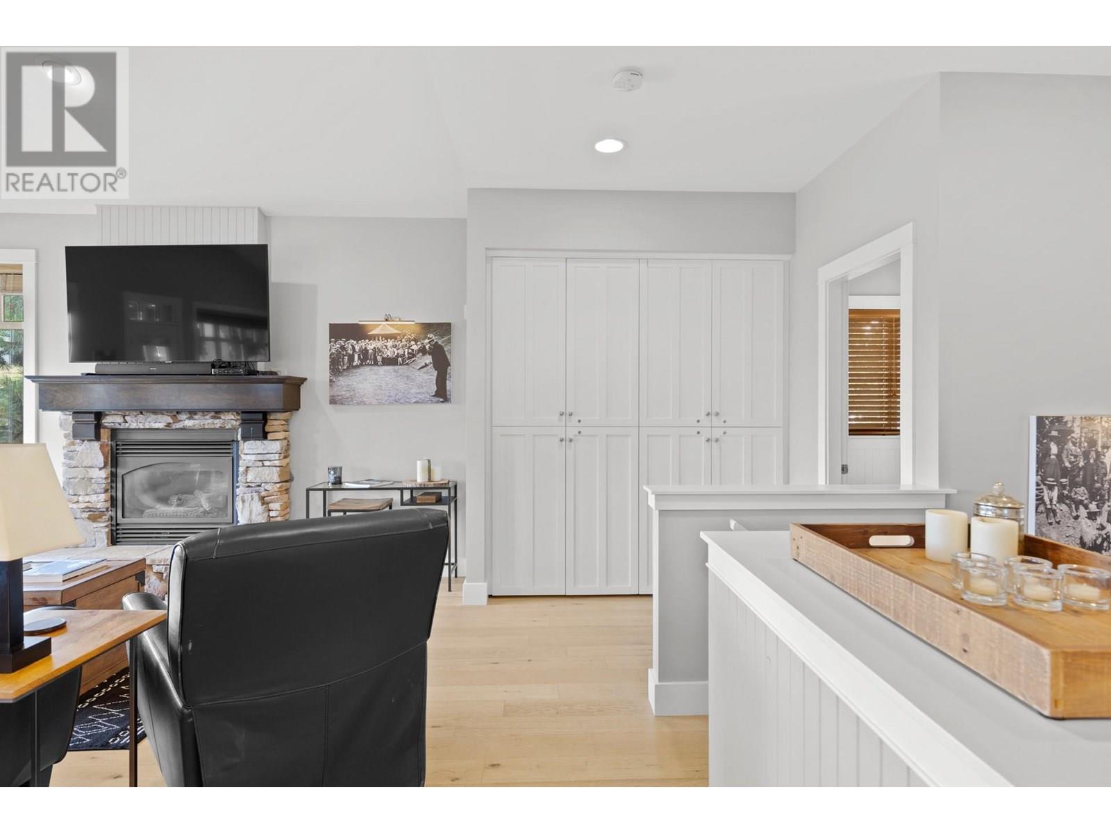 Property at 272 Chicopee Road Unit# 9 image 3