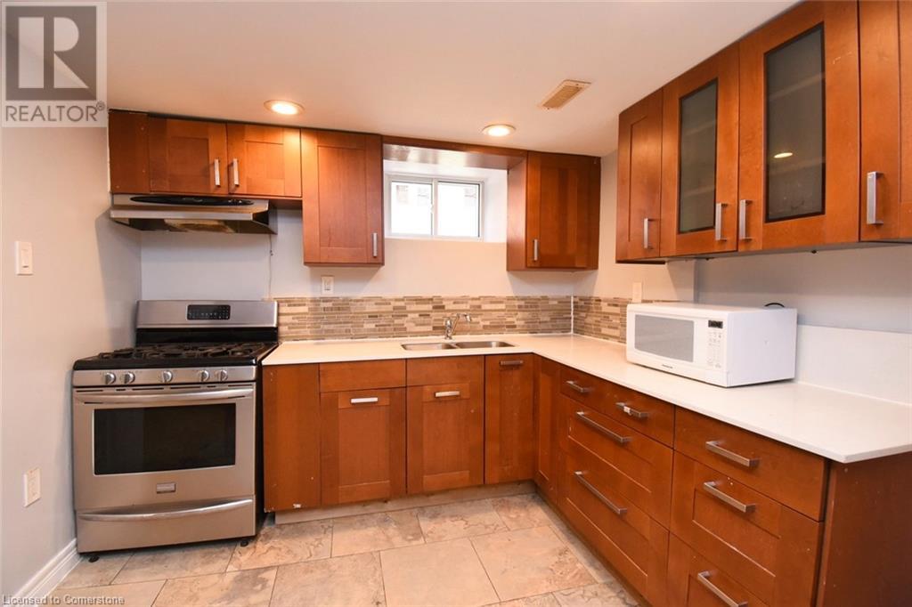687 Upper James Street, Hamilton, Ontario  L9C 2Z4 - Photo 36 - 40750167