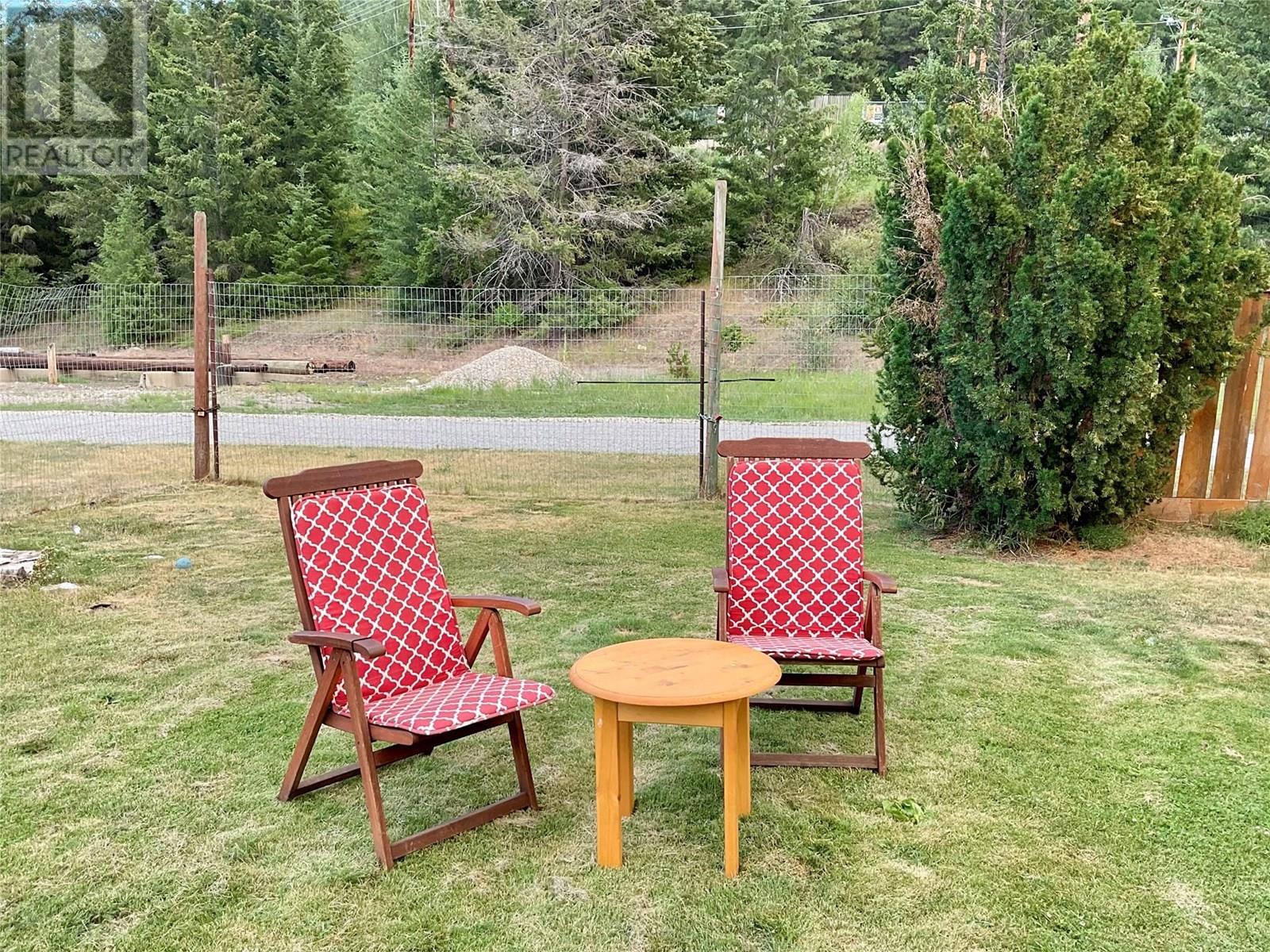 555 Everette Avenue, Greenwood, British Columbia  V0H 1J0 - Photo 10 - 10356160