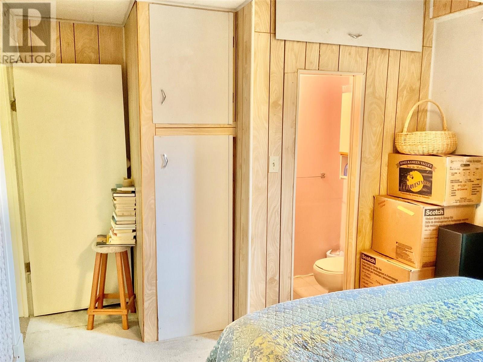 555 Everette Avenue, Greenwood, British Columbia  V0H 1J0 - Photo 35 - 10356160