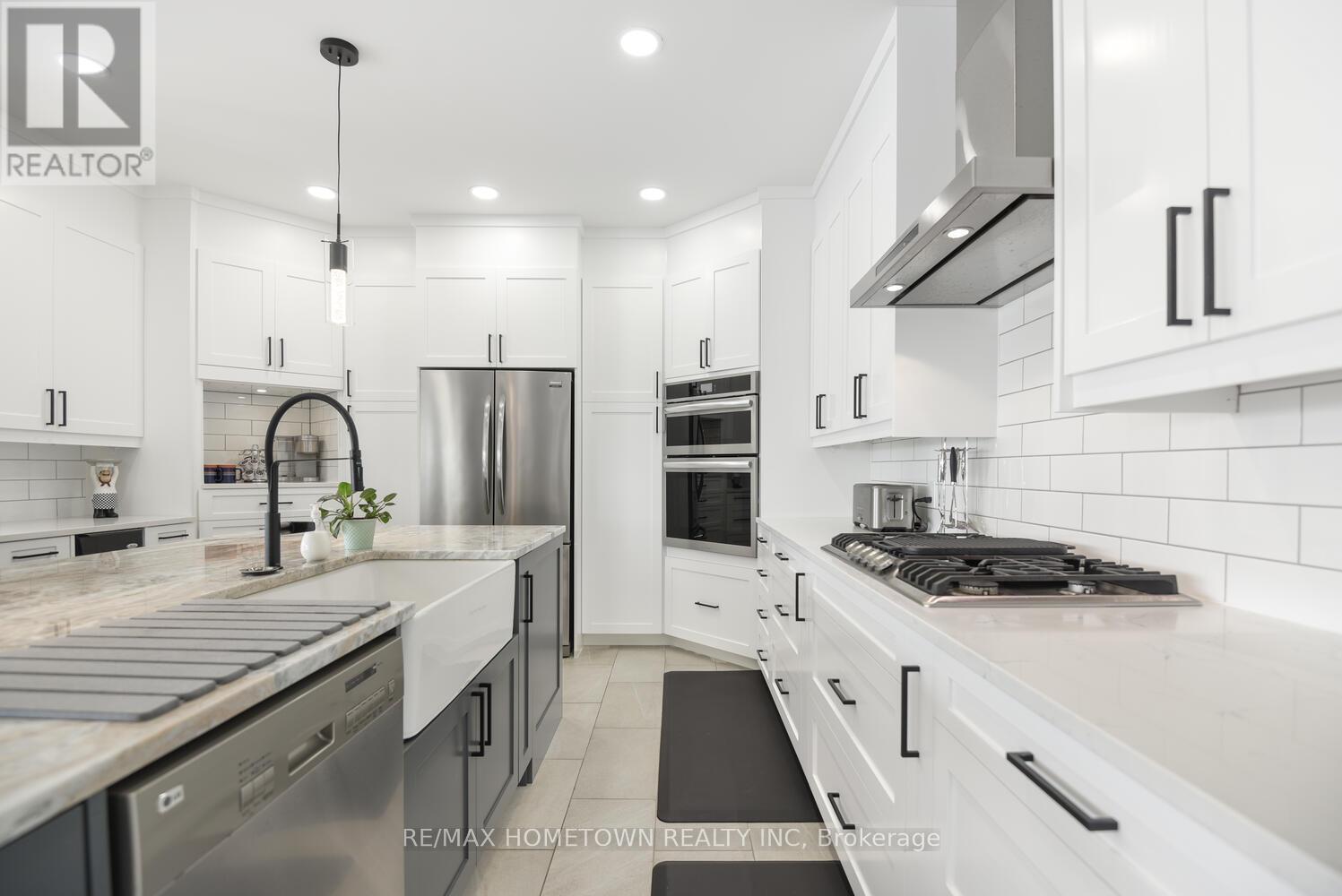 201 Empire Hanna Road E, Edwardsburgh/cardinal, Ontario  K0E 1E0 - Photo 12 - X12288845