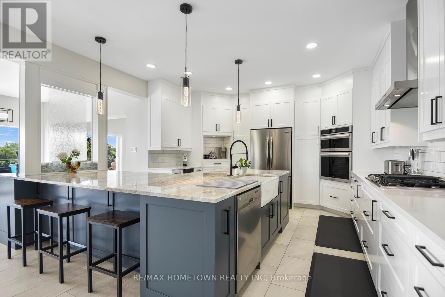 201 Empire Hanna Road E, Edwardsburgh/cardinal, Ontario  K0E 1E0 - Photo 13 - X12288845