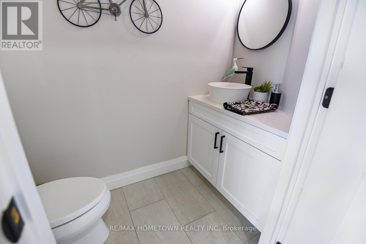 201 Empire Hanna Road E, Edwardsburgh/cardinal, Ontario  K0E 1E0 - Photo 27 - X12288845
