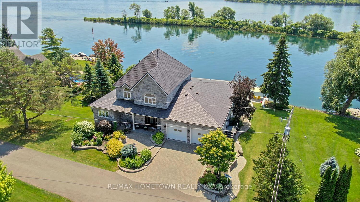 201 Empire Hanna Road E, Edwardsburgh/cardinal, Ontario  K0E 1E0 - Photo 4 - X12288845