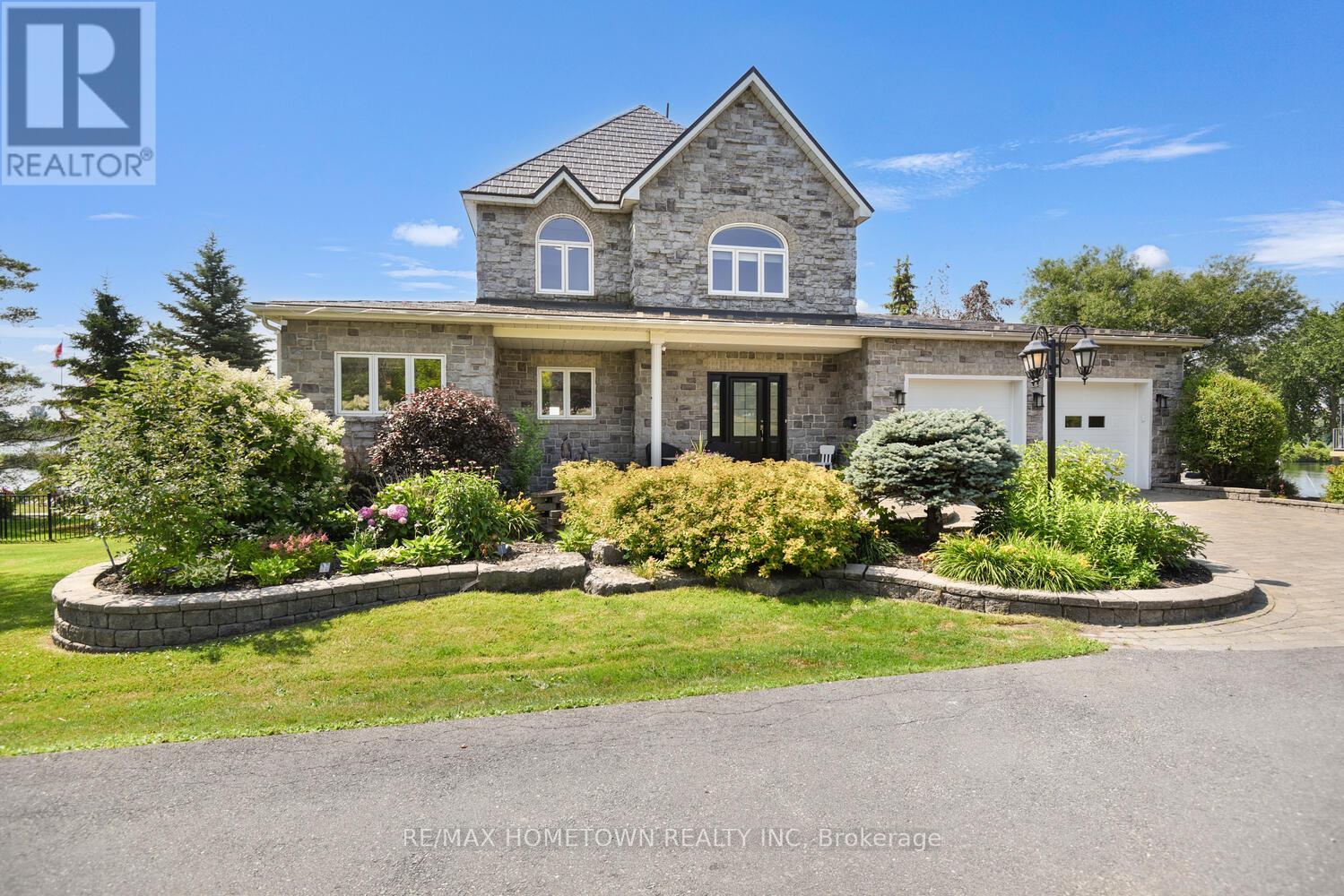 201 Empire Hanna Road E, Edwardsburgh/cardinal, Ontario  K0E 1E0 - Photo 5 - X12288845