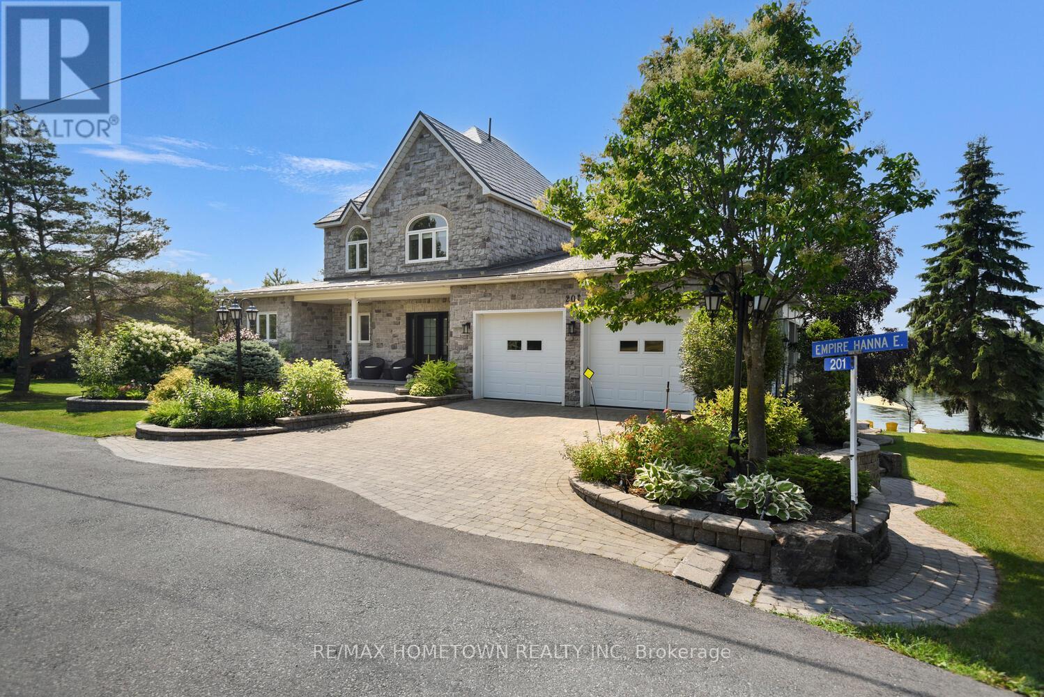 201 Empire Hanna Road E, Edwardsburgh/cardinal, Ontario  K0E 1E0 - Photo 6 - X12288845