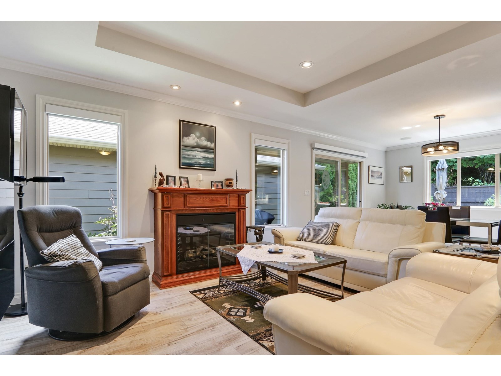 Property at 158 46000 THOMAS ROAD image 2
