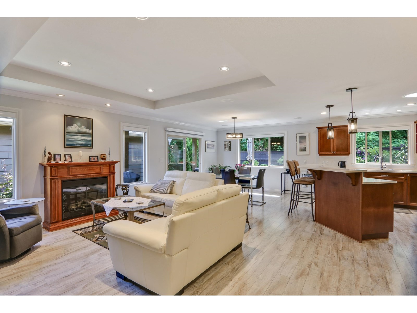 Property at 158 46000 THOMAS ROAD image 4