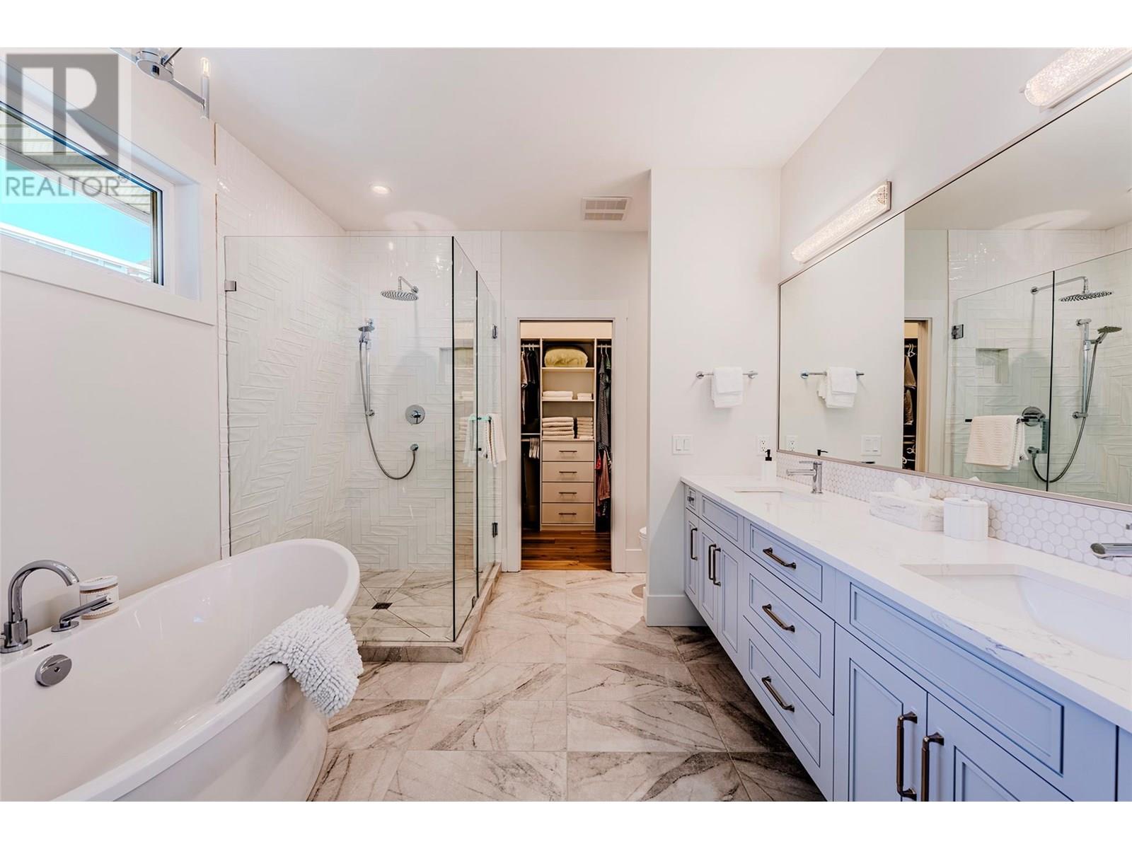 184 Diamond Way, Vernon, British Columbia  V1H 0A2 - Photo 20 - 10356127