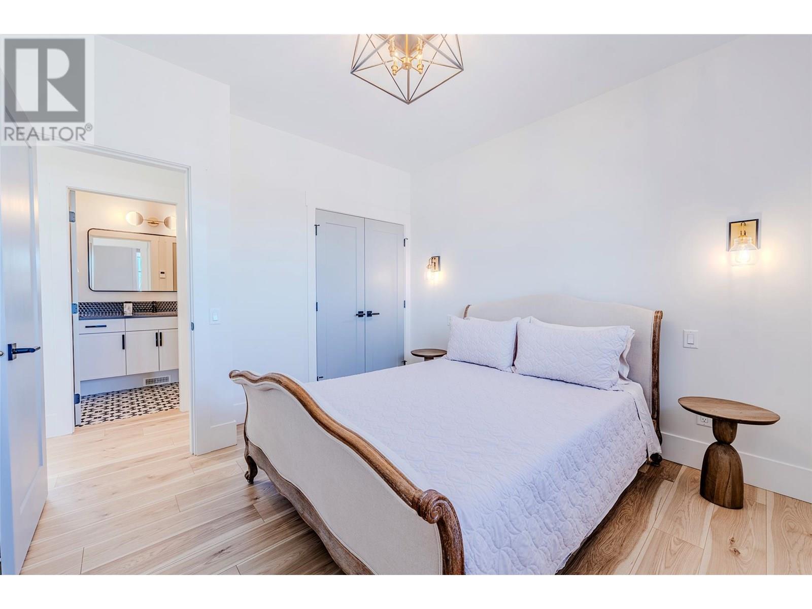 184 Diamond Way, Vernon, British Columbia  V1H 0A2 - Photo 32 - 10356127