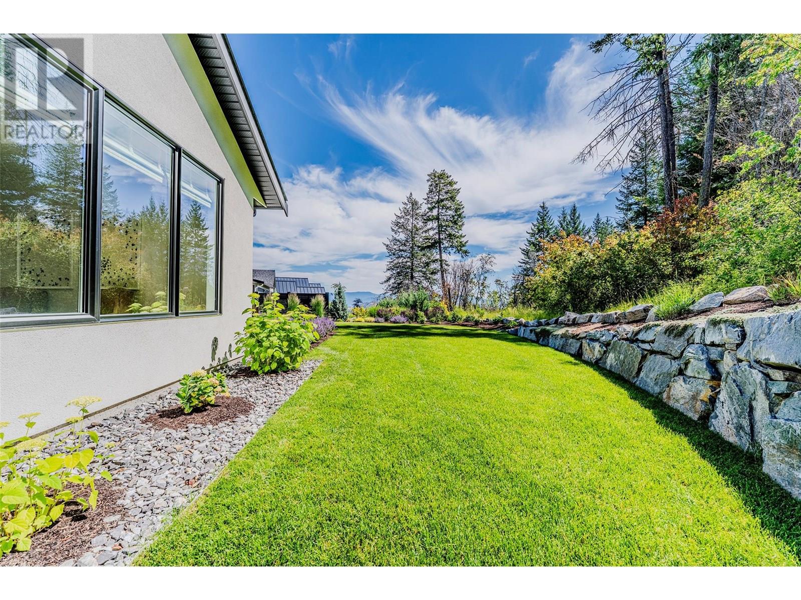184 Diamond Way, Vernon, British Columbia  V1H 0A2 - Photo 40 - 10356127