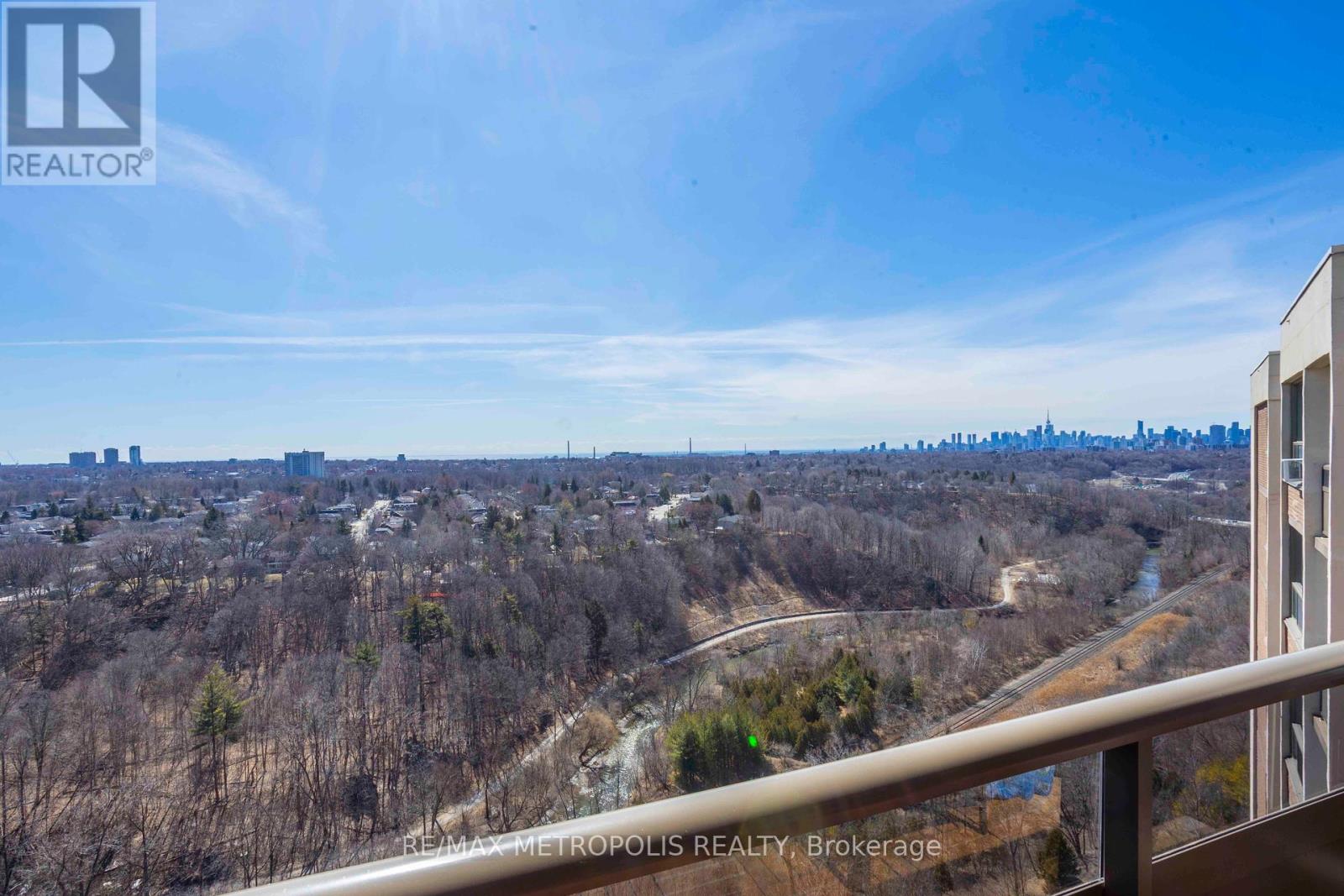 Ph01 - 15 Vicora Linkway, Toronto, Ontario  M3C 1A9 - Photo 15 - C12288713