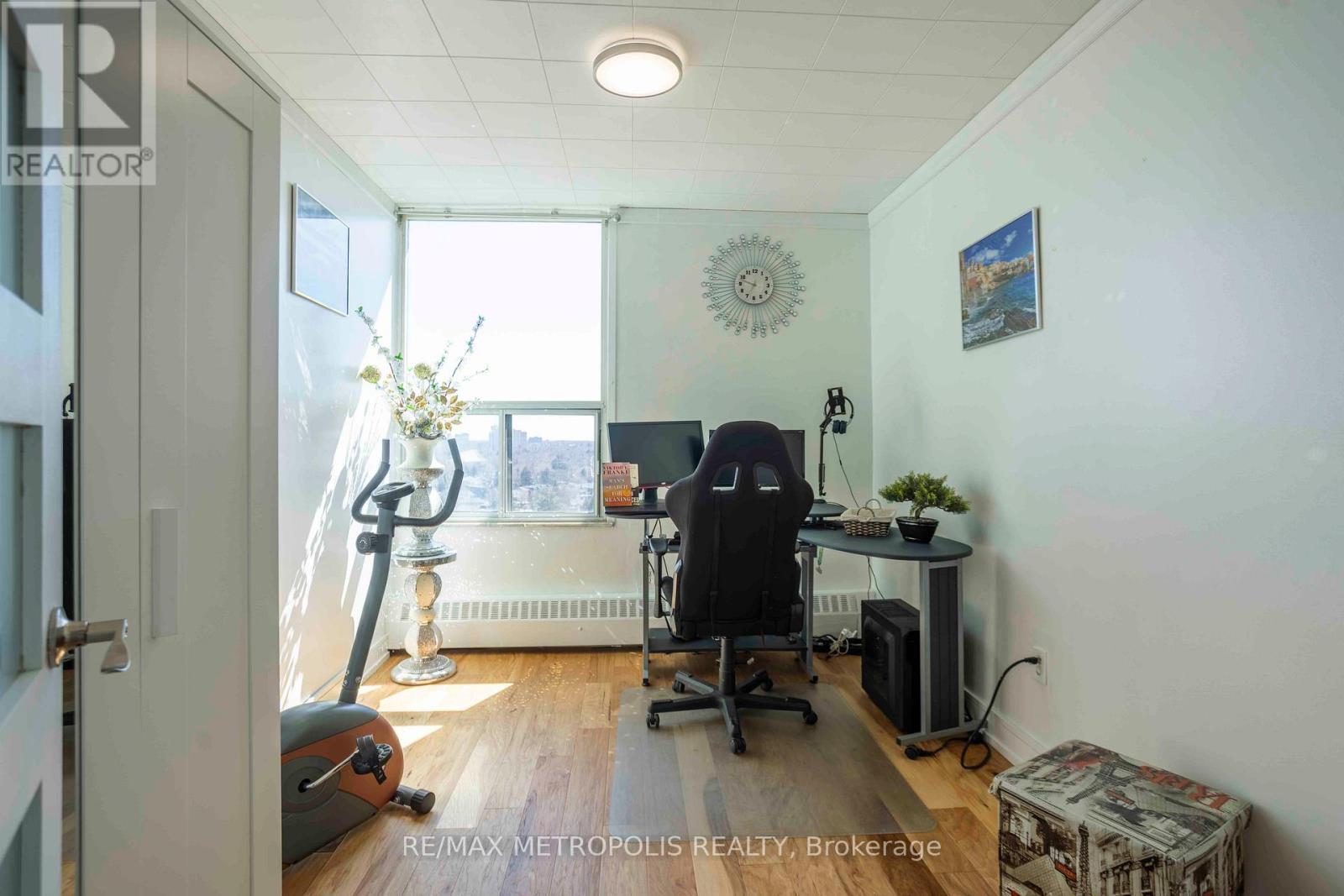 Ph01 - 15 Vicora Linkway, Toronto, Ontario  M3C 1A9 - Photo 22 - C12288713