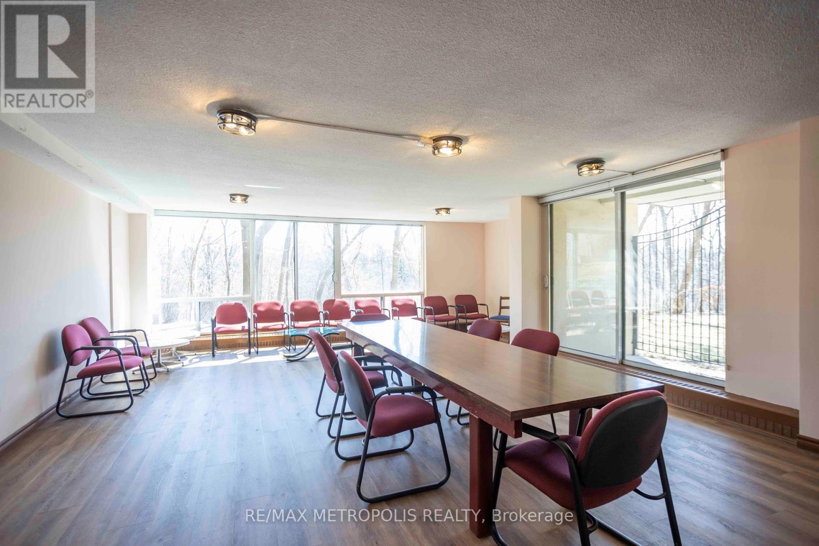 Ph01 - 15 Vicora Linkway, Toronto, Ontario  M3C 1A9 - Photo 31 - C12288713
