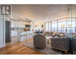 PH01 - 15 VICORA LINKWAY, Toronto, Ontario