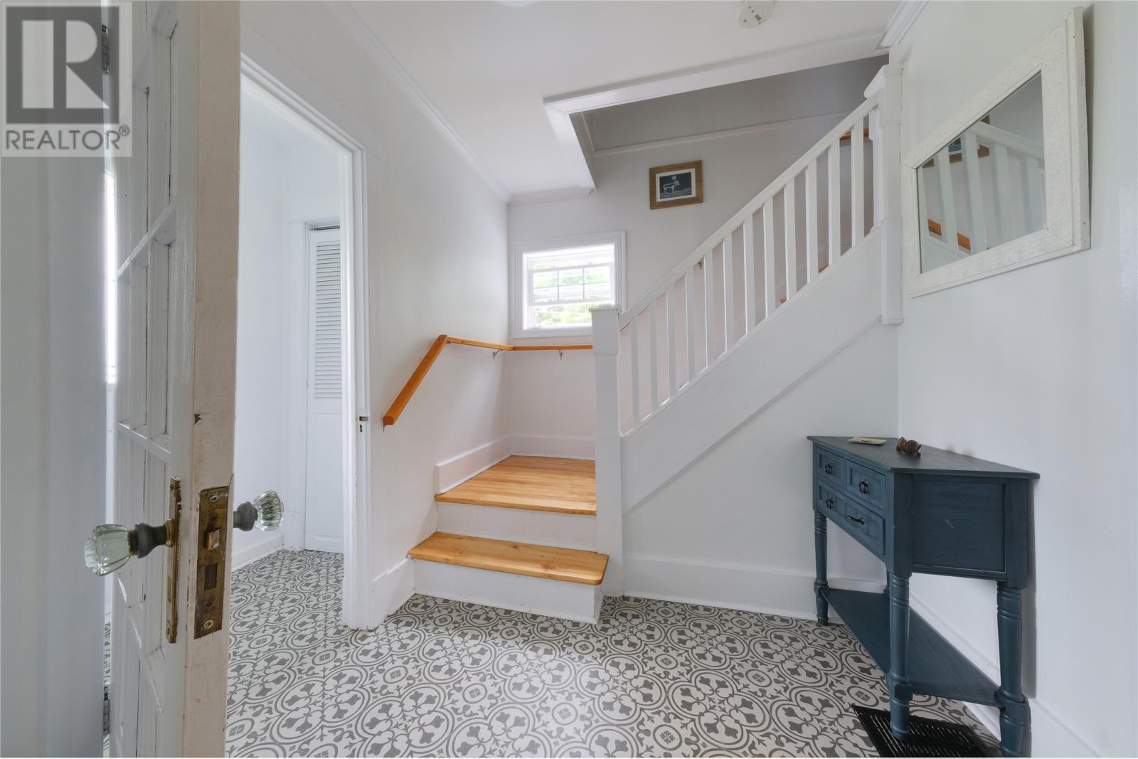 Property at 5 St. Claire Avenue image 5