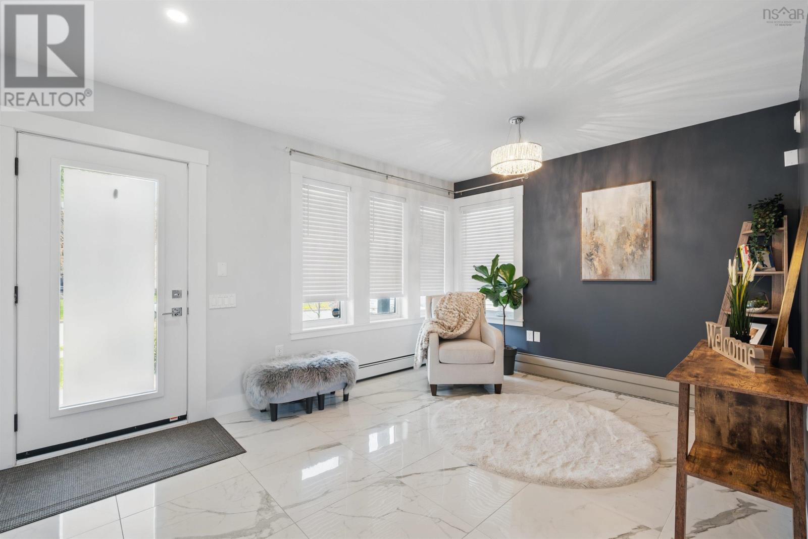 Property at 182 Amesbury Gate image 5