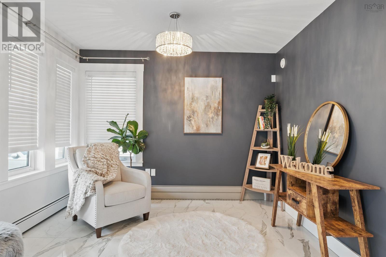 Property at 182 Amesbury Gate image 4