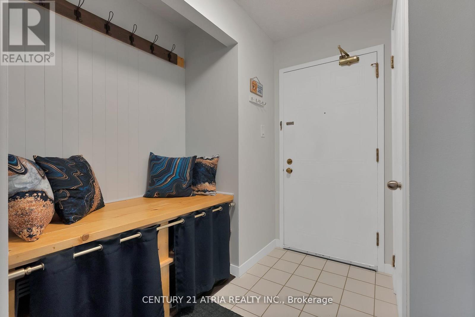 523 - 65 Trailwood Drive, Mississauga, Ontario  L4Z 3L1 - Photo 2 - W12288658