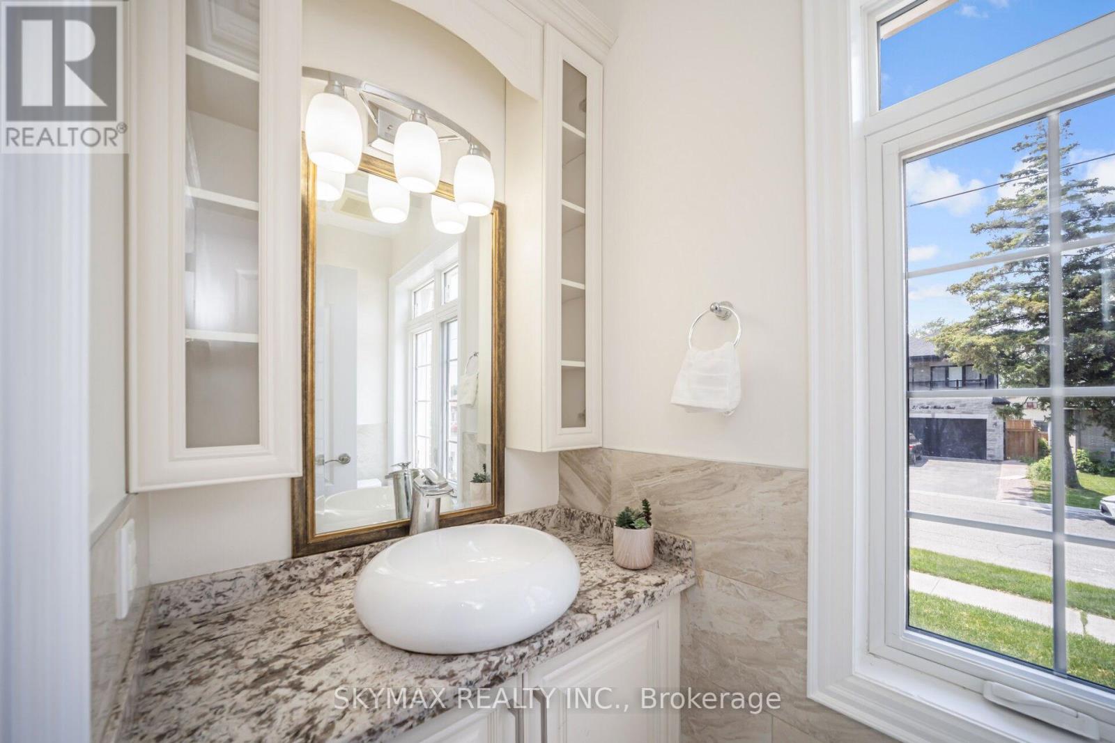 18 Burlington Street, Mississauga, Ontario  L4T 1B7 - Photo 22 - W12288669
