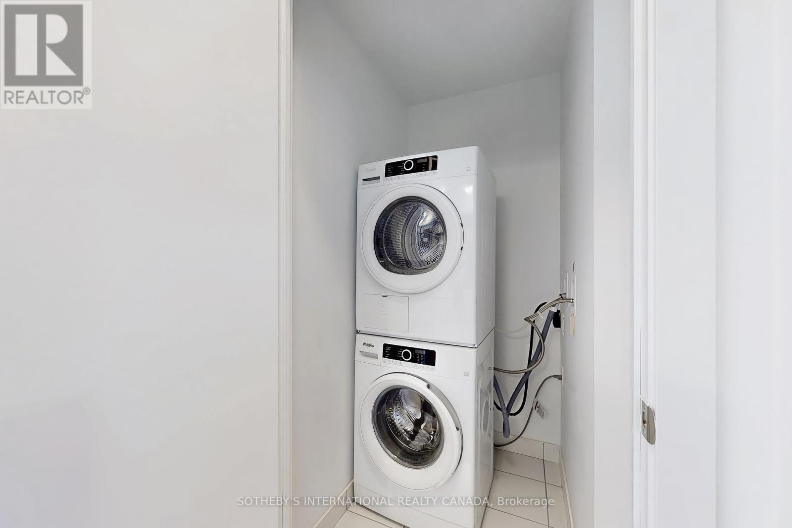 2011 - 251 Manitoba Street, Toronto, Ontario  M8Y 0C7 - Photo 23 - W12288747
