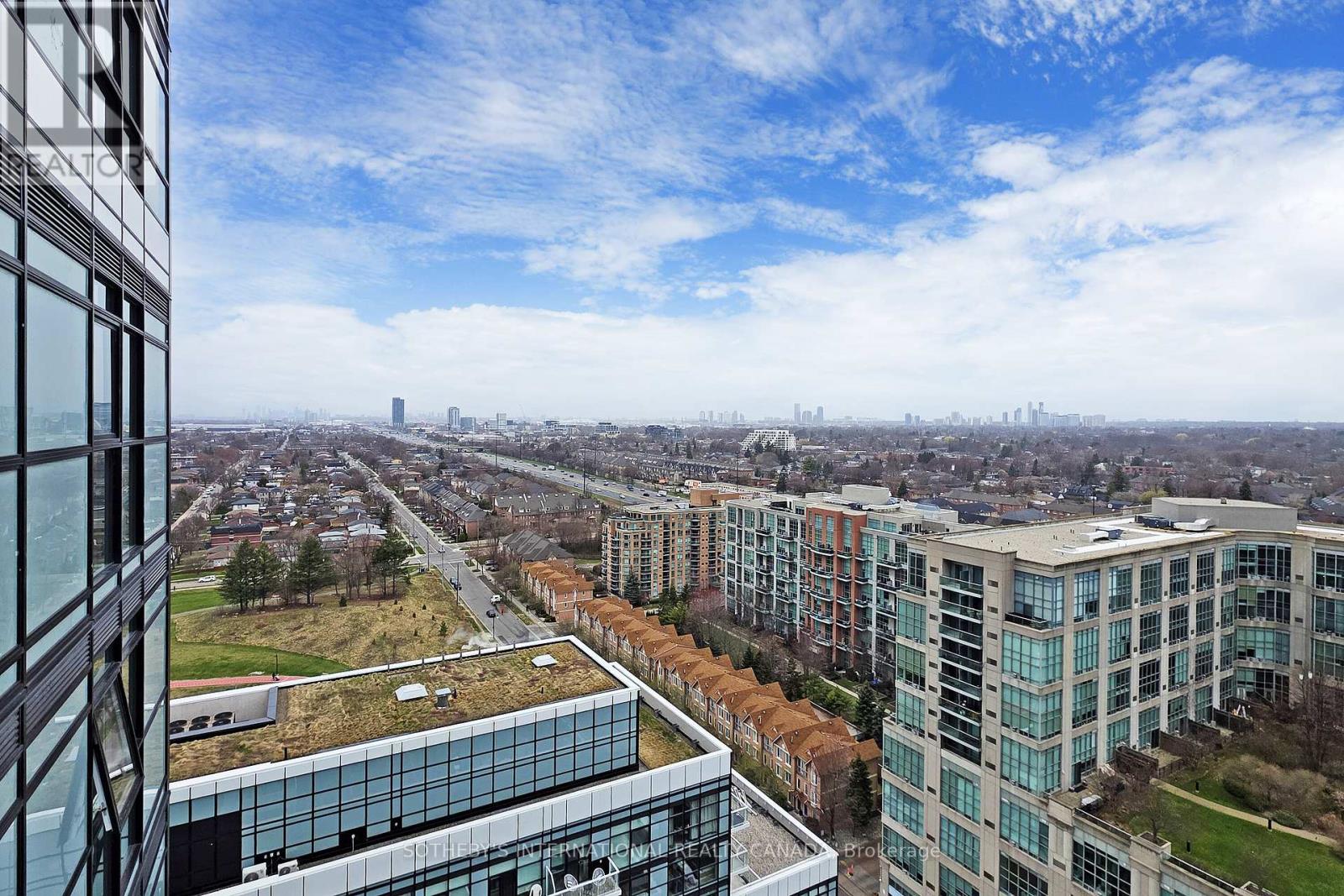 2011 - 251 Manitoba Street, Toronto, Ontario  M8Y 0C7 - Photo 33 - W12288747