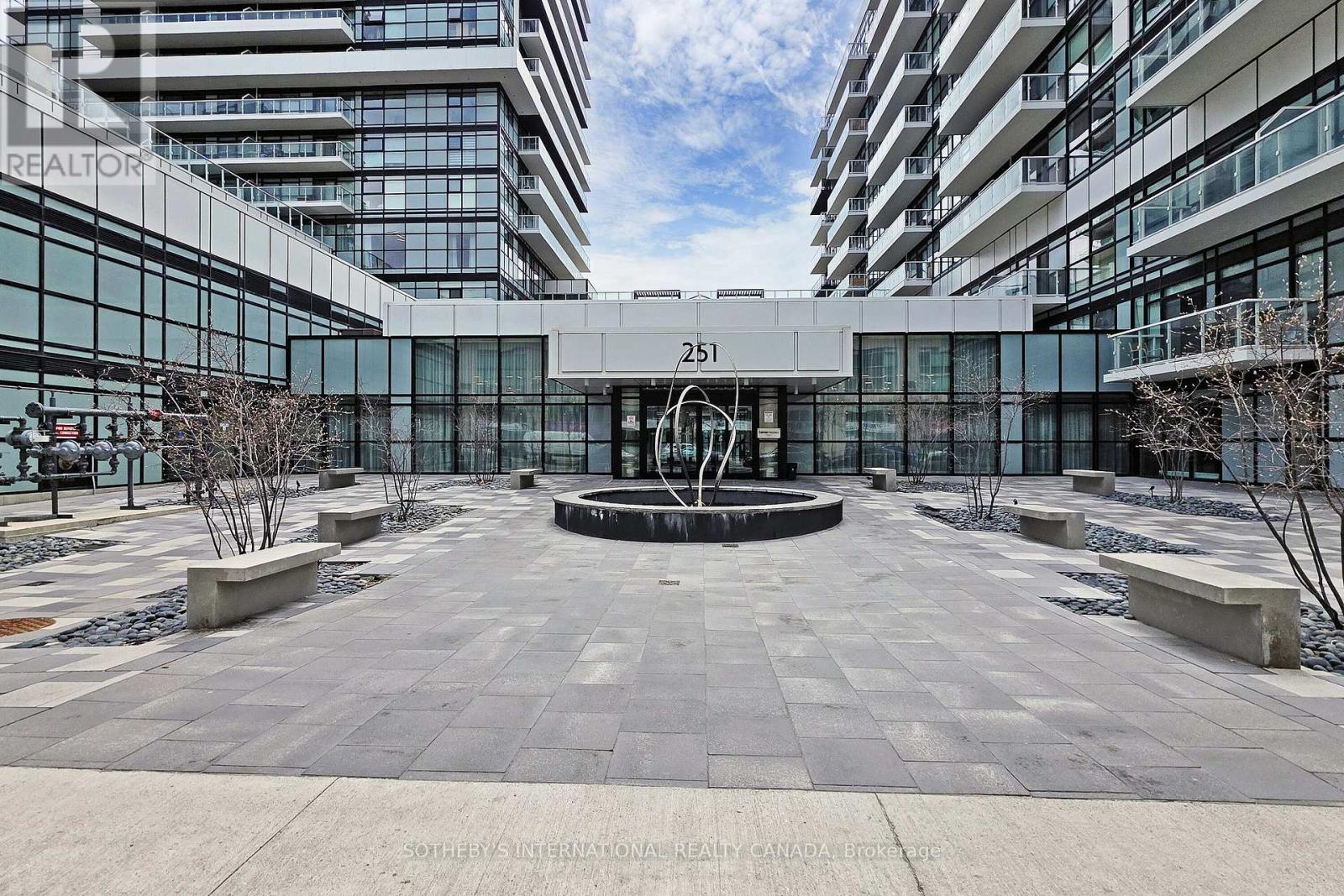 2011 - 251 Manitoba Street, Toronto, Ontario  M8Y 0C7 - Photo 42 - W12288747