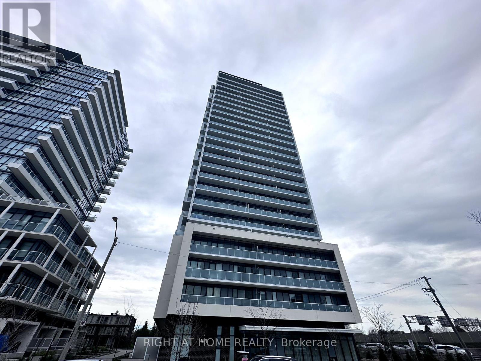 720 - 188 FAIRVIEW MALL DRIVE, Toronto, Ontario