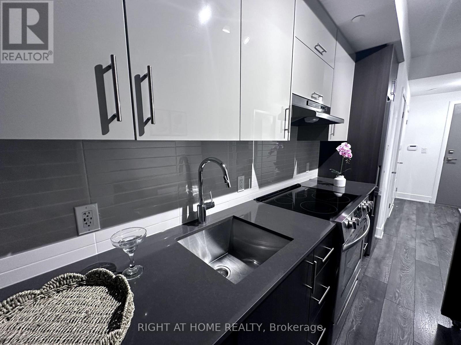 720 - 188 Fairview Mall Drive, Toronto, Ontario  M2J 0H7 - Photo 8 - C12288810