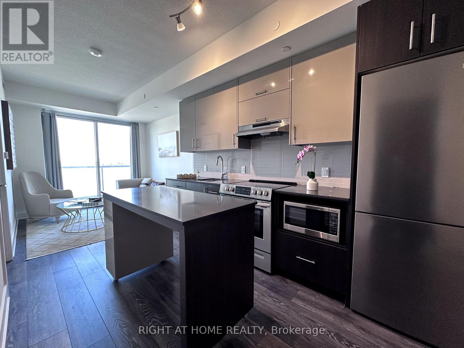 720 - 188 Fairview Mall Drive, Toronto, Ontario  M2J 0H7 - Photo 9 - C12288810