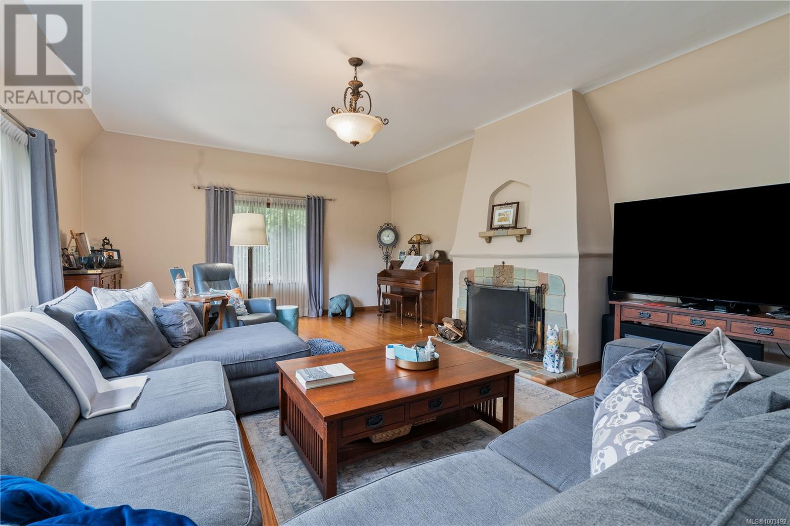 3290 Upper Terrace Rd, Oak Bay, British Columbia  V8R 6E6 - Photo 21 - 1003492