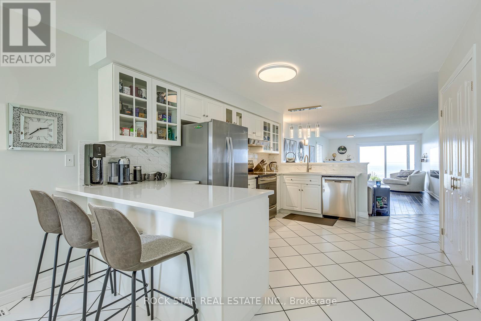 31 - 515 North Service Road, Hamilton, Ontario  L8E 5X6 - Photo 10 - X12288720