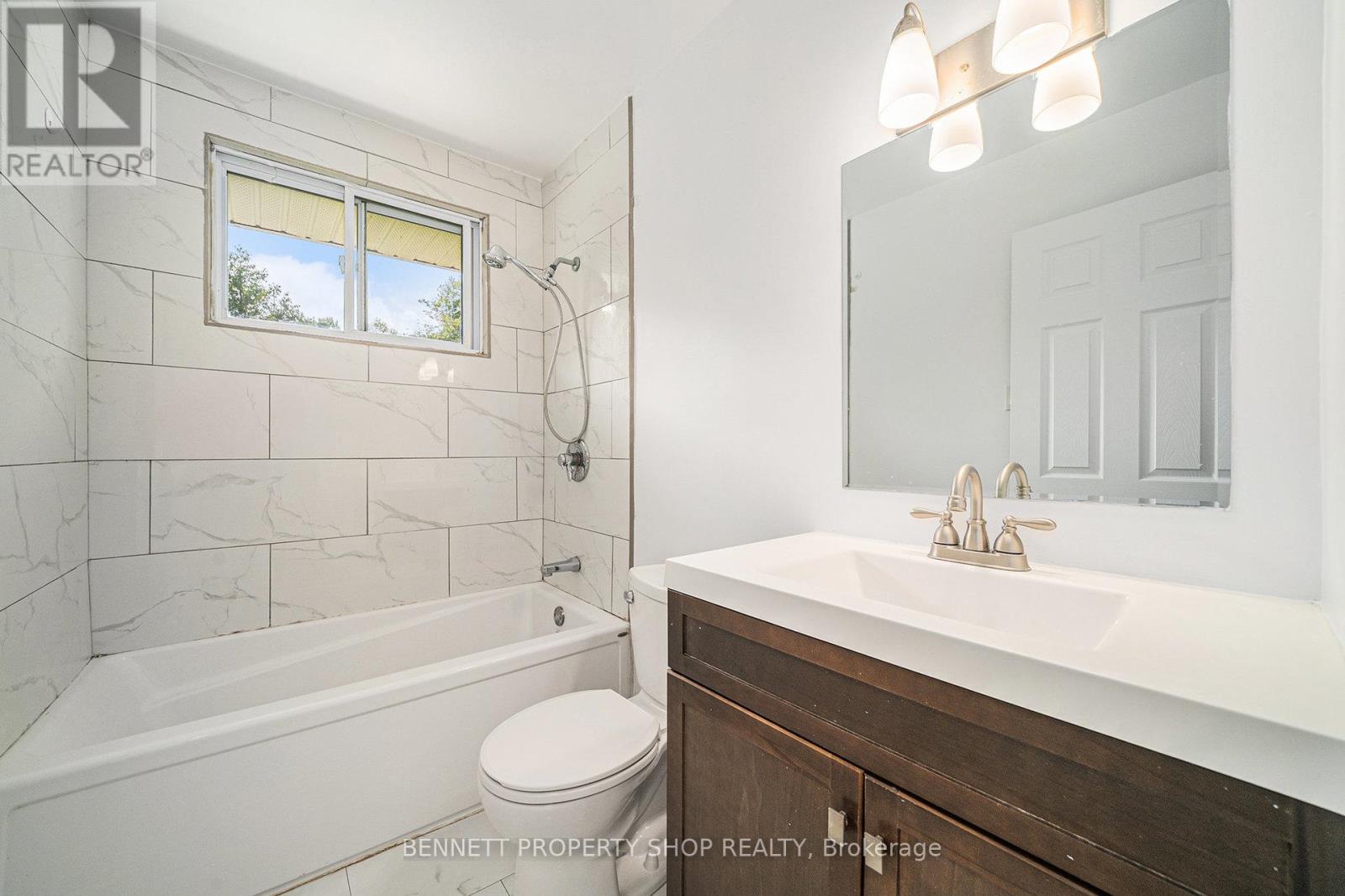 3316 Gregoire Road, Ottawa, Ontario  K4R 1E5 - Photo 12 - X12288995