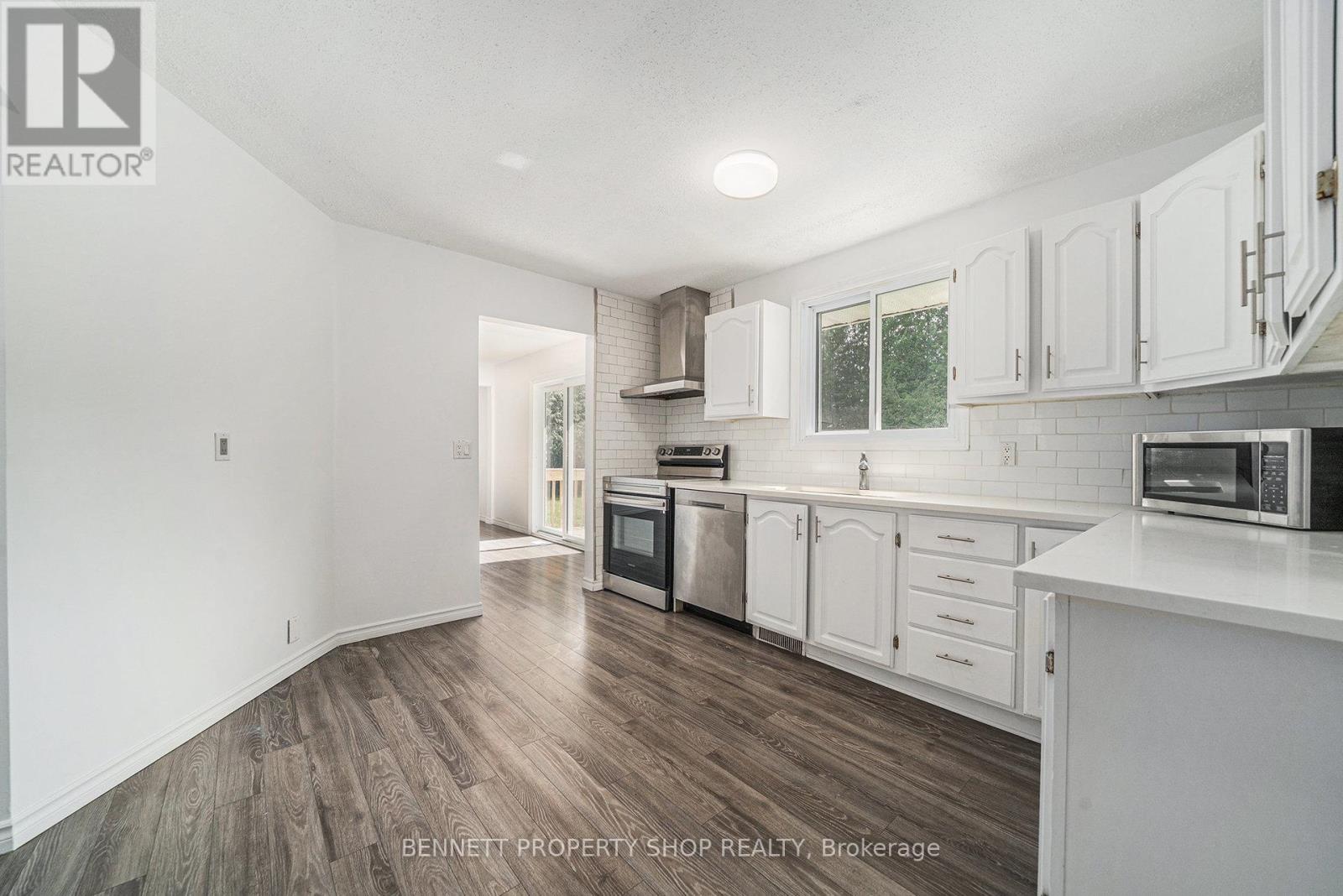 3316 Gregoire Road, Ottawa, Ontario  K4R 1E5 - Photo 6 - X12288995