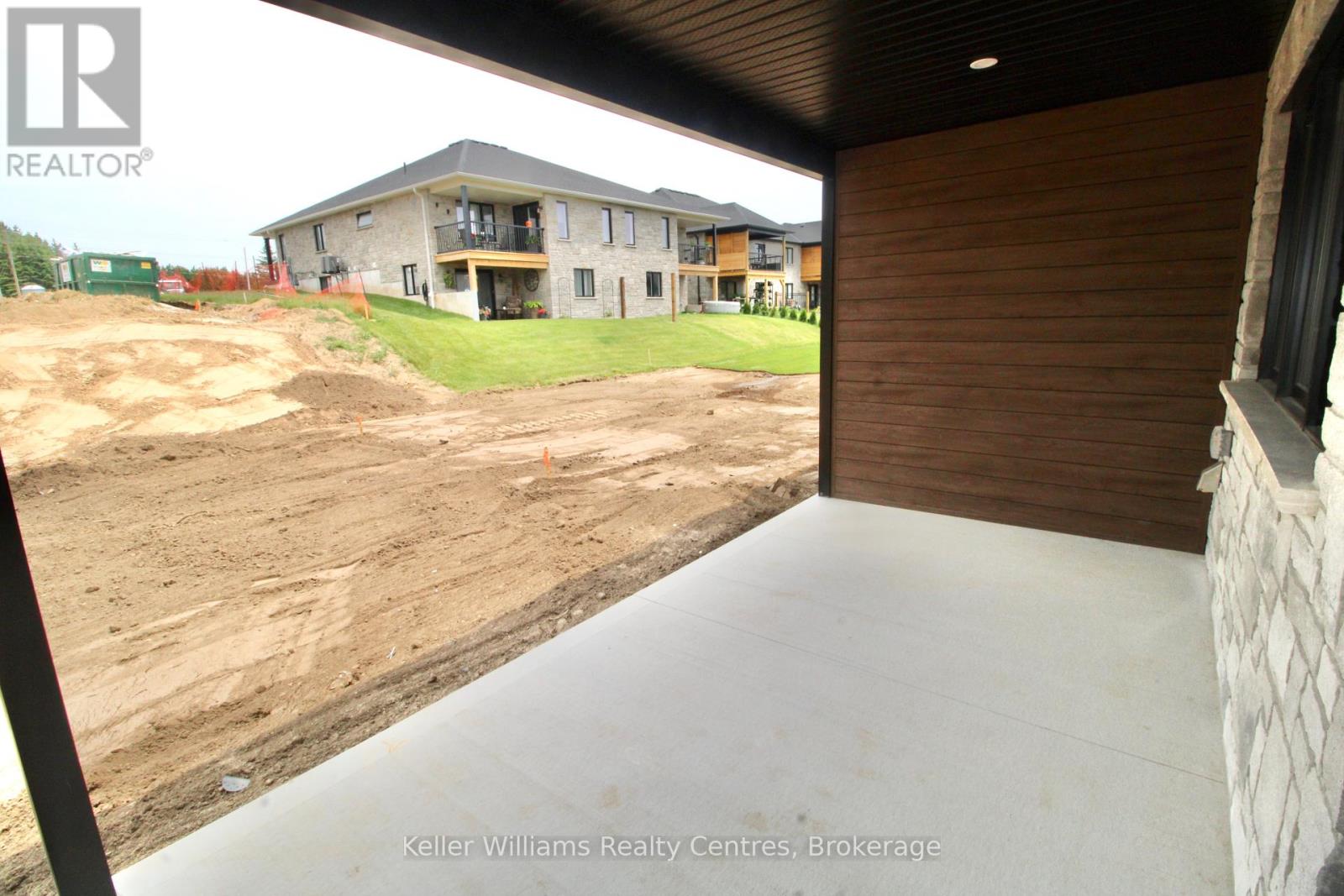 837 22nd Avenue A, Hanover, Ontario  N4N 0C5 - Photo 10 - X12288924